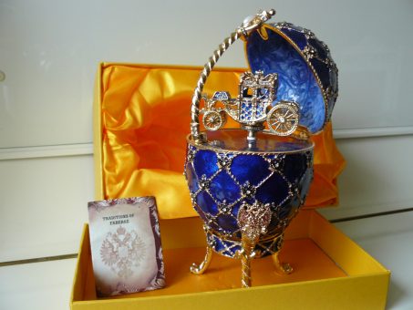 Skelbimas - *** Parduodu garsios ,FABERGE" firmos juvelyrikos stebuklą, kiaušinius