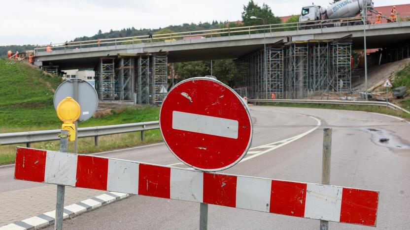 Terminas: Marvelės viaduku automobiliai galės važiuoti nuo rugsėjo pradžios.