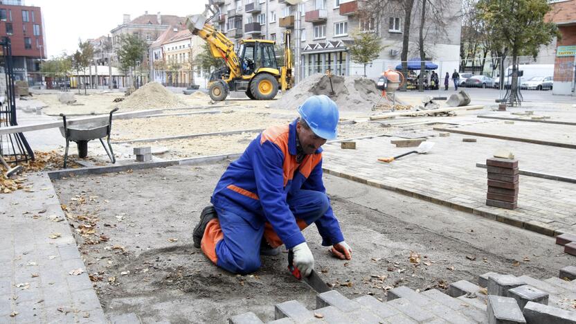 Nuo pavasario vykęs šilumos tinklų remontas finišavo kartu su darbų M.Mažvydo alėjoje pabaiga.