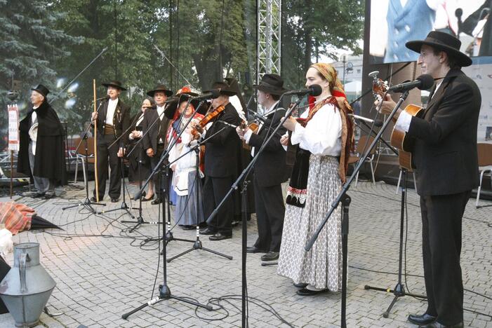 Šventė su geros nuotaikos užtaisu