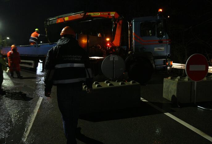 Blokuojami įvažiavimai į Kauną