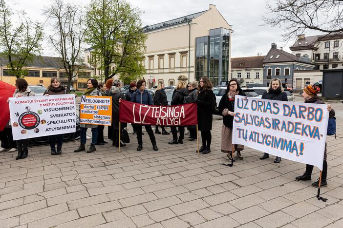  Sveikatos priežiūros darbuotojų akcija Vilniuje