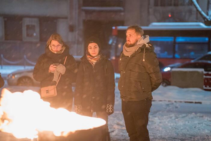 Karo muziejaus sodelyje – akcija prie aukurų „Kartu!“