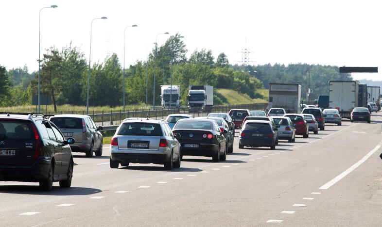 Masinis automobilių išregistravimas – puiki proga pasipelnyti?