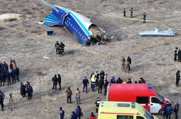 Pateikė daugiau „Azerbaijan Airlines“ lėktuvo katastrofos detalių