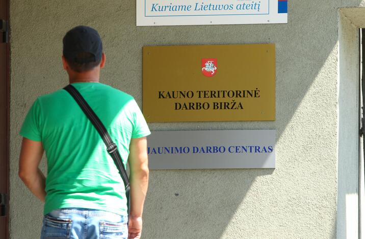 Kauno darbo biržoje – dar daugiau bedarbių