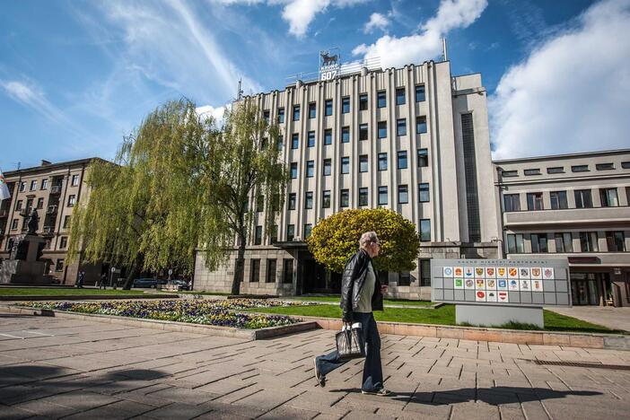 Permainos savivaldybėje: posto neteko ir skandalinga valdininkė