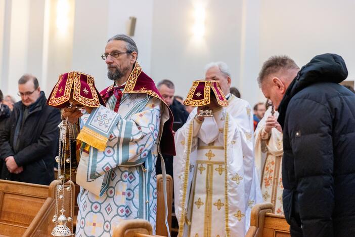 Vilniuje pirmąsias mišias laikė Konstantinopolio egzarchas