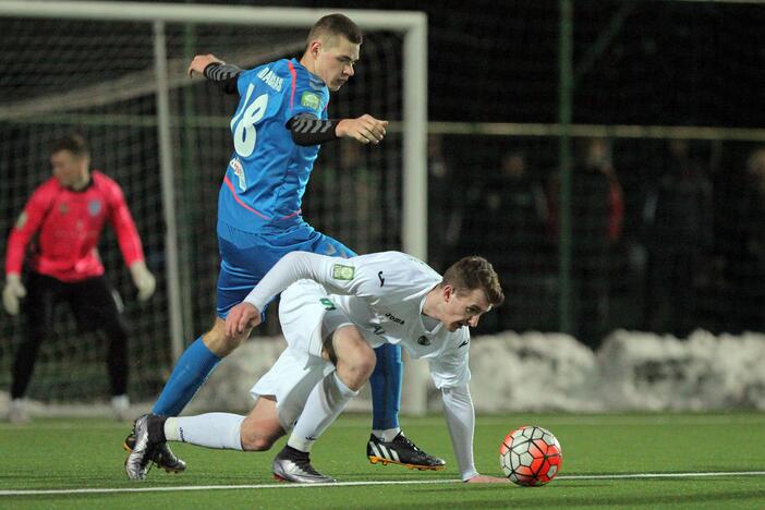 Lietuvos futbolo A lyga: „Kauno Žalgiris“– Kauno „Stumbras“ 1:2.