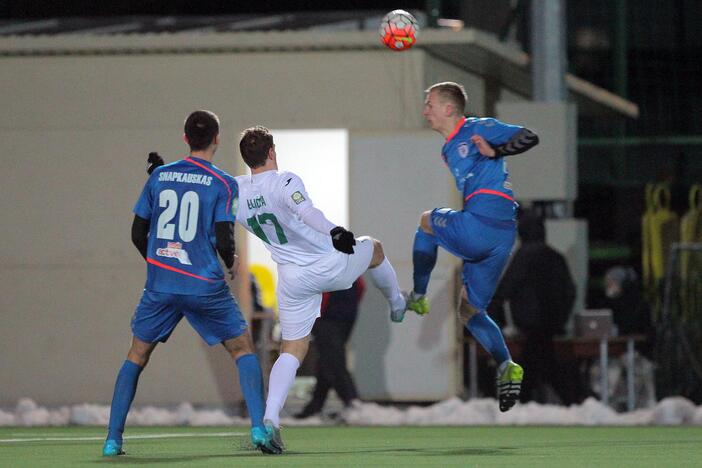 Lietuvos futbolo A lyga: „Kauno Žalgiris“– Kauno „Stumbras“ 1:2.