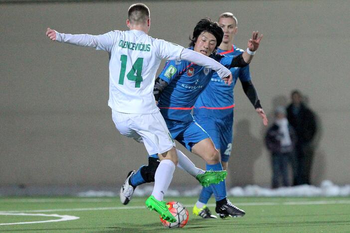 Lietuvos futbolo A lyga: „Kauno Žalgiris“– Kauno „Stumbras“ 1:2.