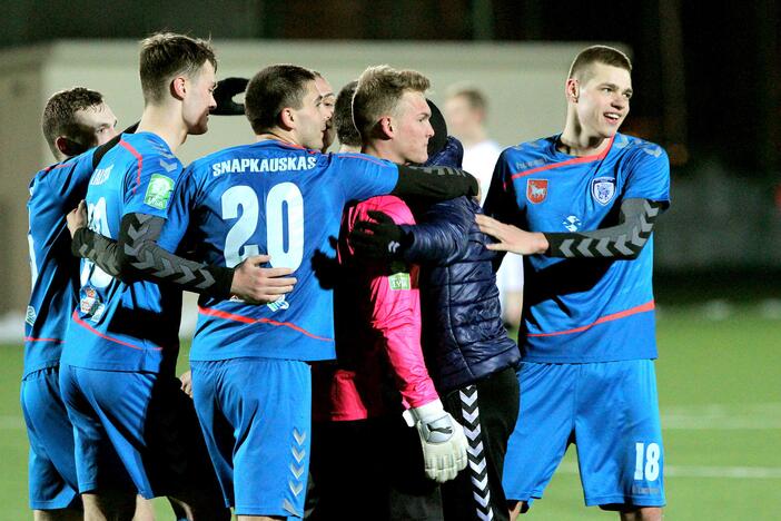 Lietuvos futbolo A lyga: „Kauno Žalgiris“– Kauno „Stumbras“ 1:2.