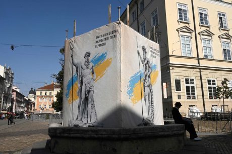 580-oji karo Ukrainoje diena