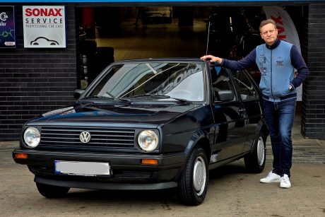 „VW Golf“ jubiliejaus proga – kelionė istoriniu automobiliu