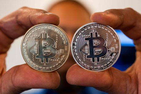 bitcoin dokumentinis filmas Netflix