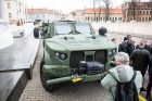Kariuomenei perkami šarvuoti visureigiai Kariuomenei perkami šarvuoti visureigiai