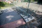 Defektai Aleksoto apžvalgos aikštelėje bado akis Defektai Aleksoto apžvalgos aikštelėje bado akis