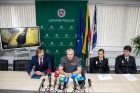 Spaudos konferencija dėl įtariamųjų prekybos žmonėmis sulaikymo Spaudos konferencija dėl įtariamųjų prekybos žmonėmis sulaikymo