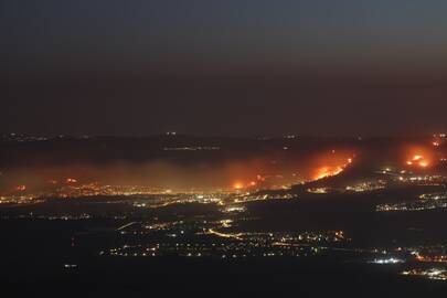 Iš Libano paleistos raketos sukėlė gaisrą Izraelyje.