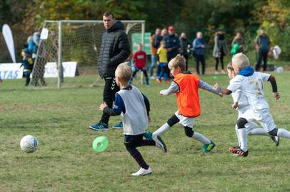 Striuka: kiekvienais metais į futbolo mokyklas ateina tūkstančiai naujų vaikų, bet vietos jose užtenka ne visiems.