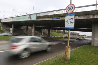 Sankcija: nesumokėjusiems baudų už KET pažeidimus VRM siūlo neleisti naudotis savo automobiliais, kol nebus įvykdyta prievolė.