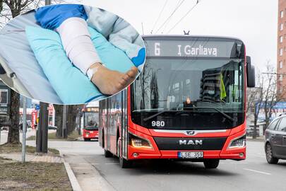 Nelaimė: 6-ojo maršruto autobuse senjoras nukrito ir stipriai susižalojo.