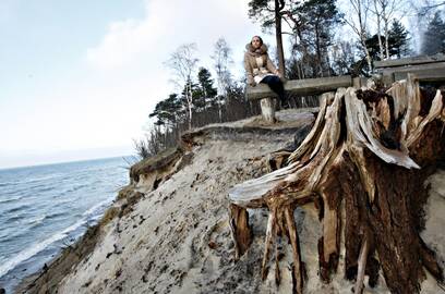 Perspėjimai: gamtininkai prašo lankytojų itin atsakingai elgtis pajūrio miškuose.