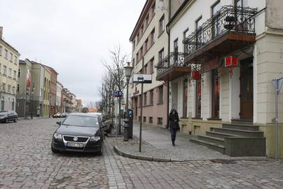 Planai: įrengti laikinąsias lauko terasas senamiestyje norima sumažinant automobilių stovėjimo vietų.