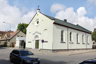 Išskirtinumas: sovietmečiu, 1945–1988 m., Kristaus Karaliaus maldos namai buvo vieninteliai veikę uostamiestyje.