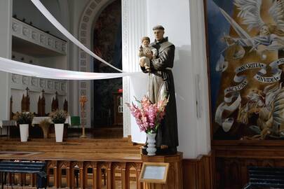 Šiemet planuojama atnaujinti tris Klaipėdos Marijos Taikos Karalienės bažnyčioje stovinčias šventųjų skulptūras.