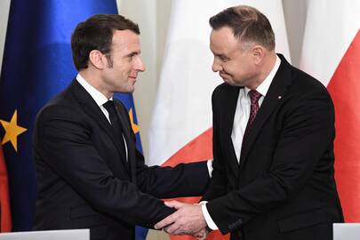 Emmanuelis Macronas ir Andrzejus Duda 