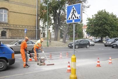 Naujojo Sodo gatvėje nebeliko dviejų pėsčiųjų perėjų.