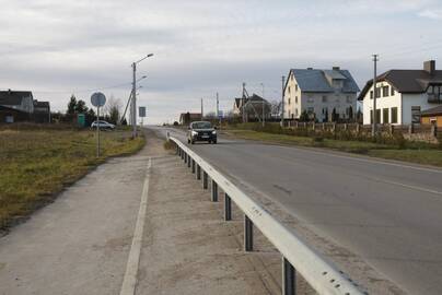 Nepasitenkinimas: kai kurie gyventojai skundžiasi, kad pusės kilometro Pajūrio gatvės ruože trūksta apšvietimo.