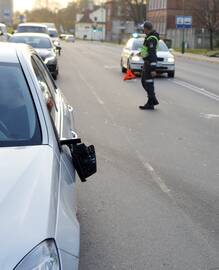 Policininkai teigia nesantys ekstrasensai ir negalintys rasti kiekvieno iš įvykio vietos pabėgusio vairuotojo.