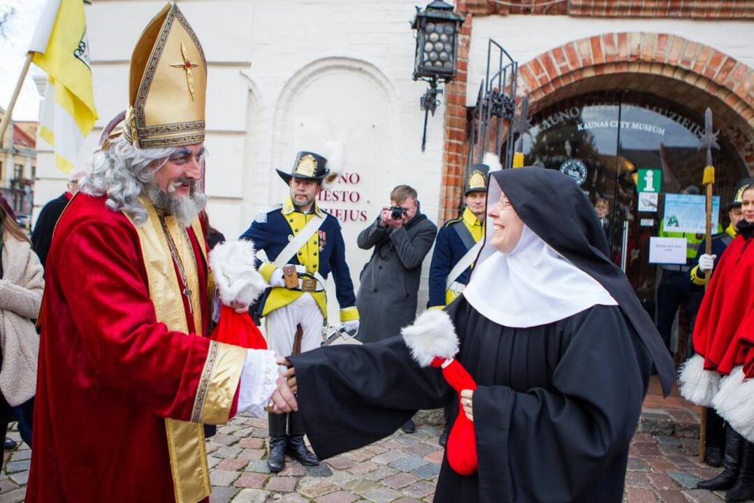 Į  Kauną atvyko Kalėdų senis