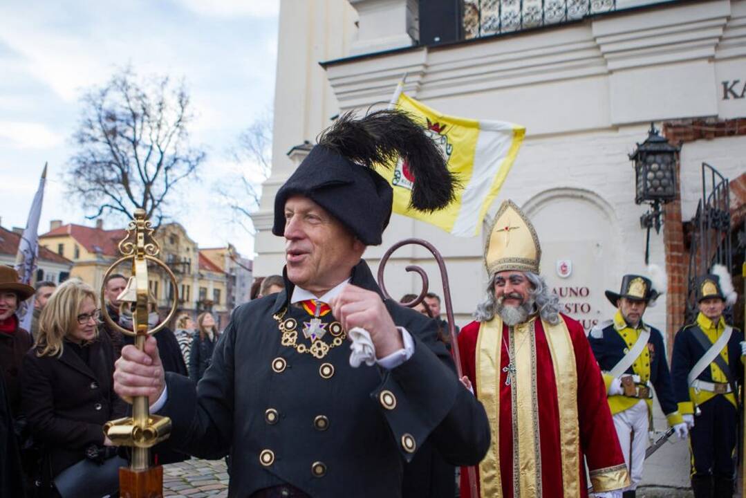 Į  Kauną atvyko Kalėdų senis