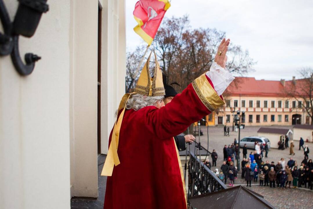 Į  Kauną atvyko Kalėdų senis