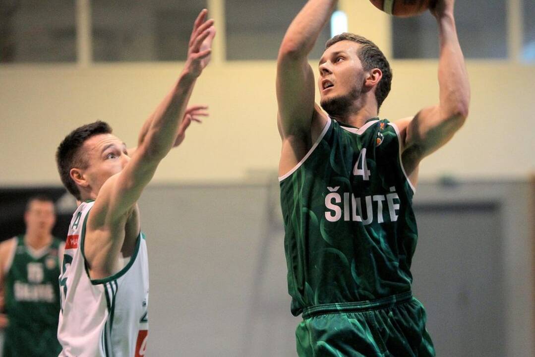 Nacionalinės krepšinio lygos aštuntfinalis: Kauno „Žalgiris-2“ – „Šilutė“ 94:71.