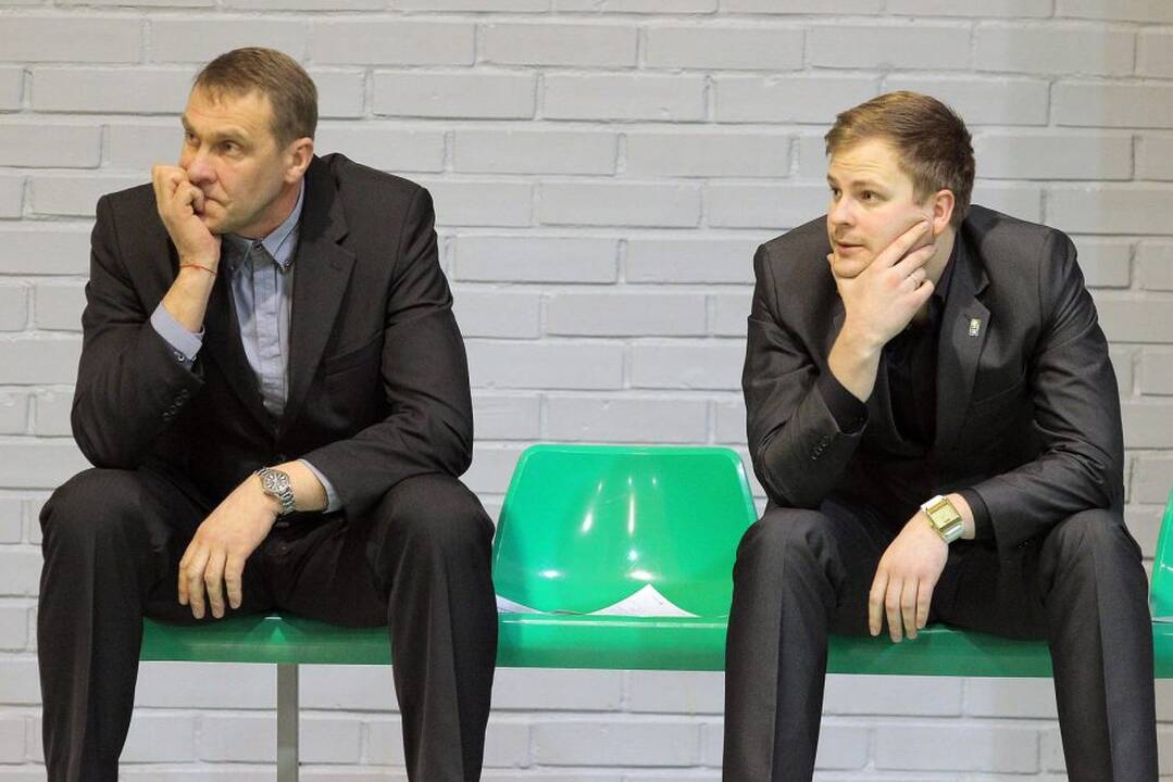 Nacionalinės krepšinio lygos aštuntfinalis: Kauno „Žalgiris-2“ – „Šilutė“ 94:71.