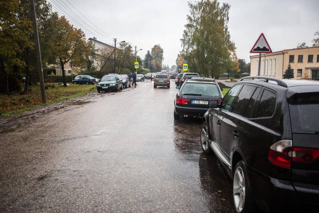 Kauniečiai balsuoja aktyviai