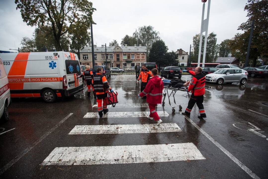 Medikai gaivino moterį