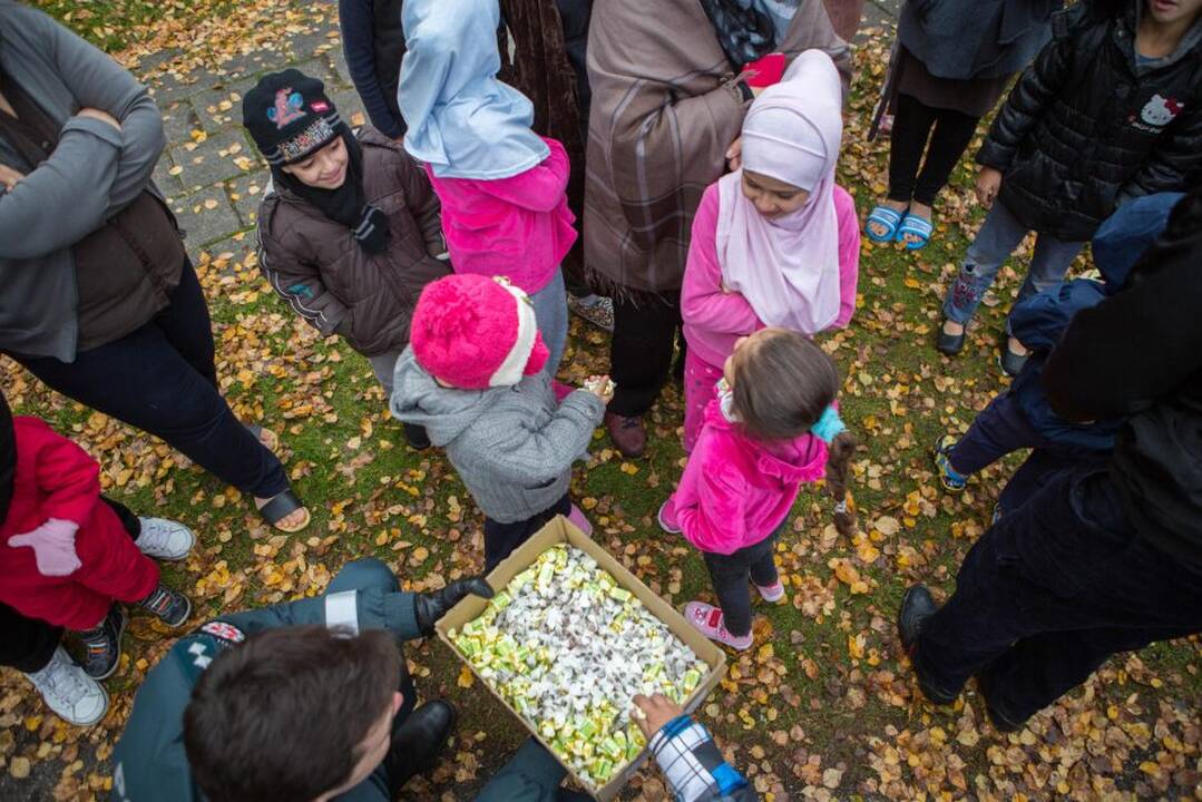 Policijos susitikimas su pabėgeliais