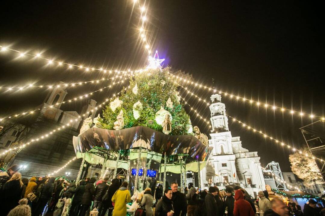 Kalėdų eglės įžiebimas
