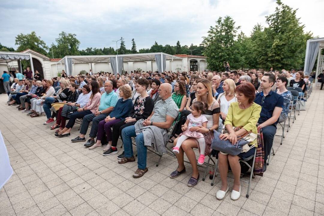 Pažaislio liepų alėjos vakarai | Andrius Kaniava ir grupė