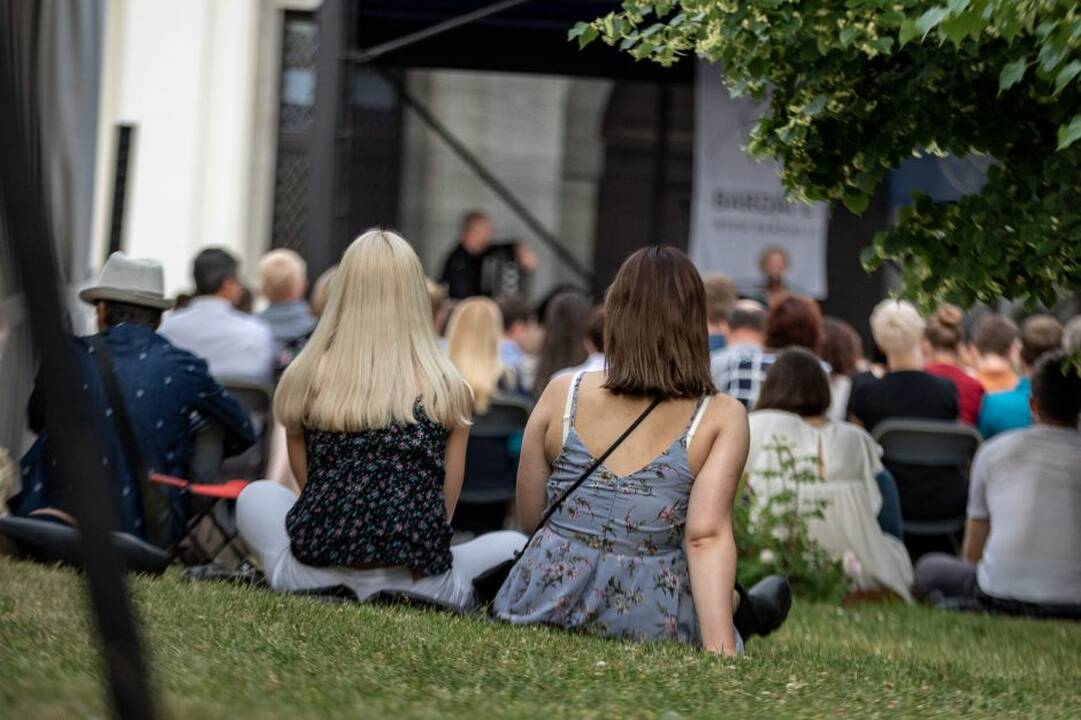 Pažaislio liepų alėjos vakarai | Andrius Kaniava ir grupė