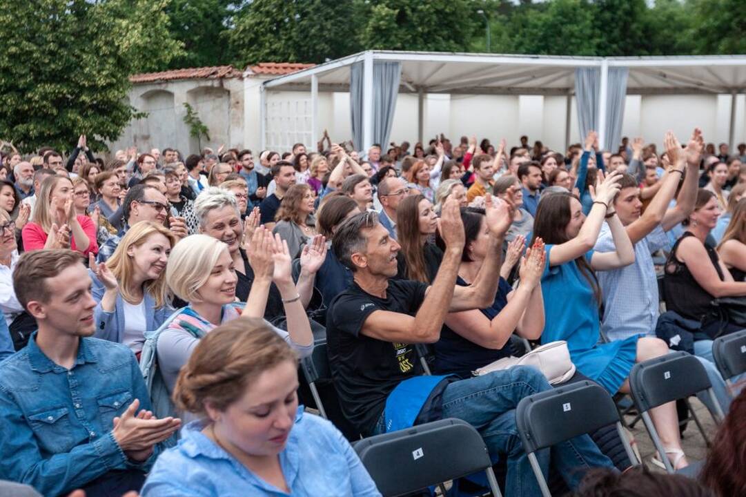 Pažaislio liepų alėjos vakarai | Andrius Kaniava ir grupė