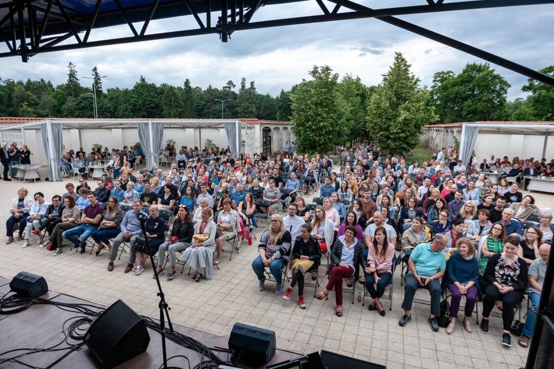 Pažaislio liepų alėjos vakarai | Andrius Kaniava ir grupė