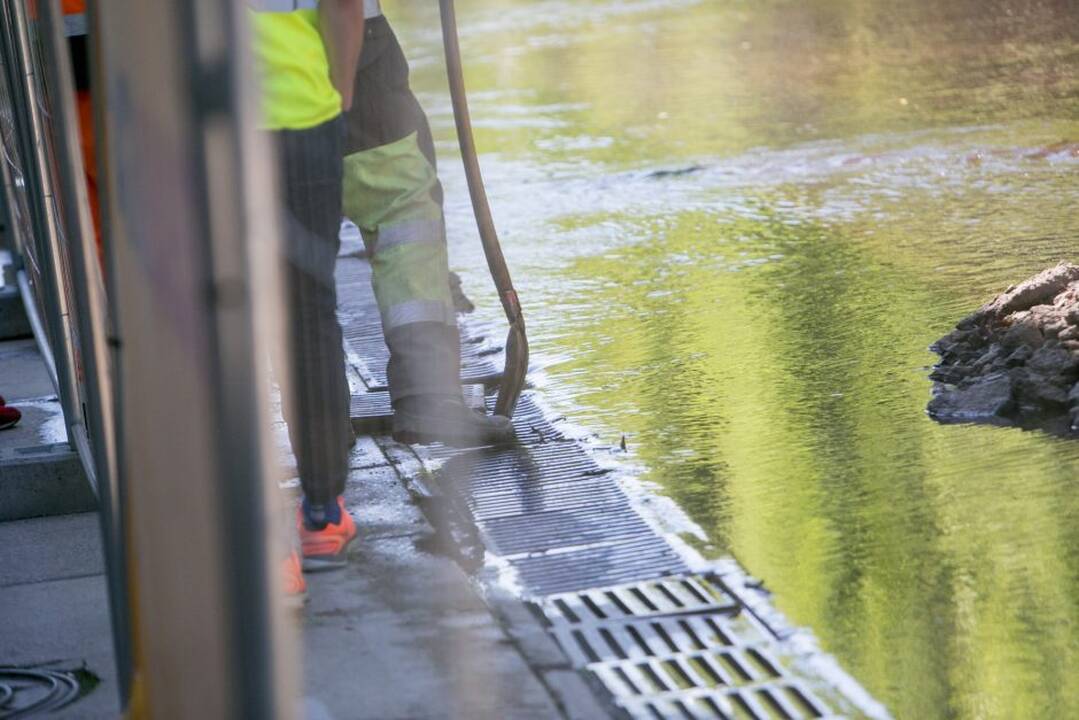 Prakirstas vandens vamzdis Laisvės al.