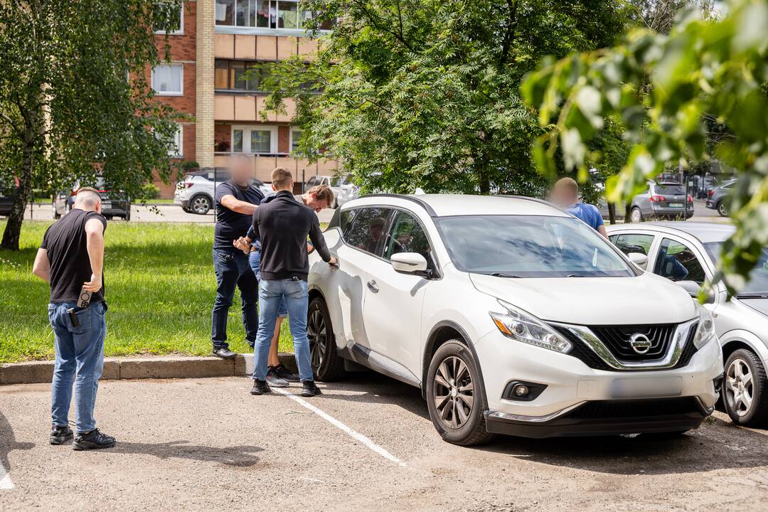 Sulaikymo operacija Kovo 11-osios gatvės dvylikaaukštyje