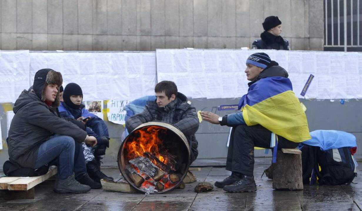 Ukrainos sostinėje - protestai ir gyva grandinė